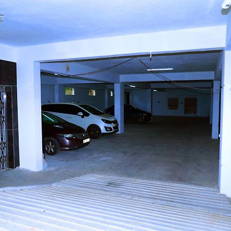 Sri Nilayam Inn ティルパティ エクステリア 写真