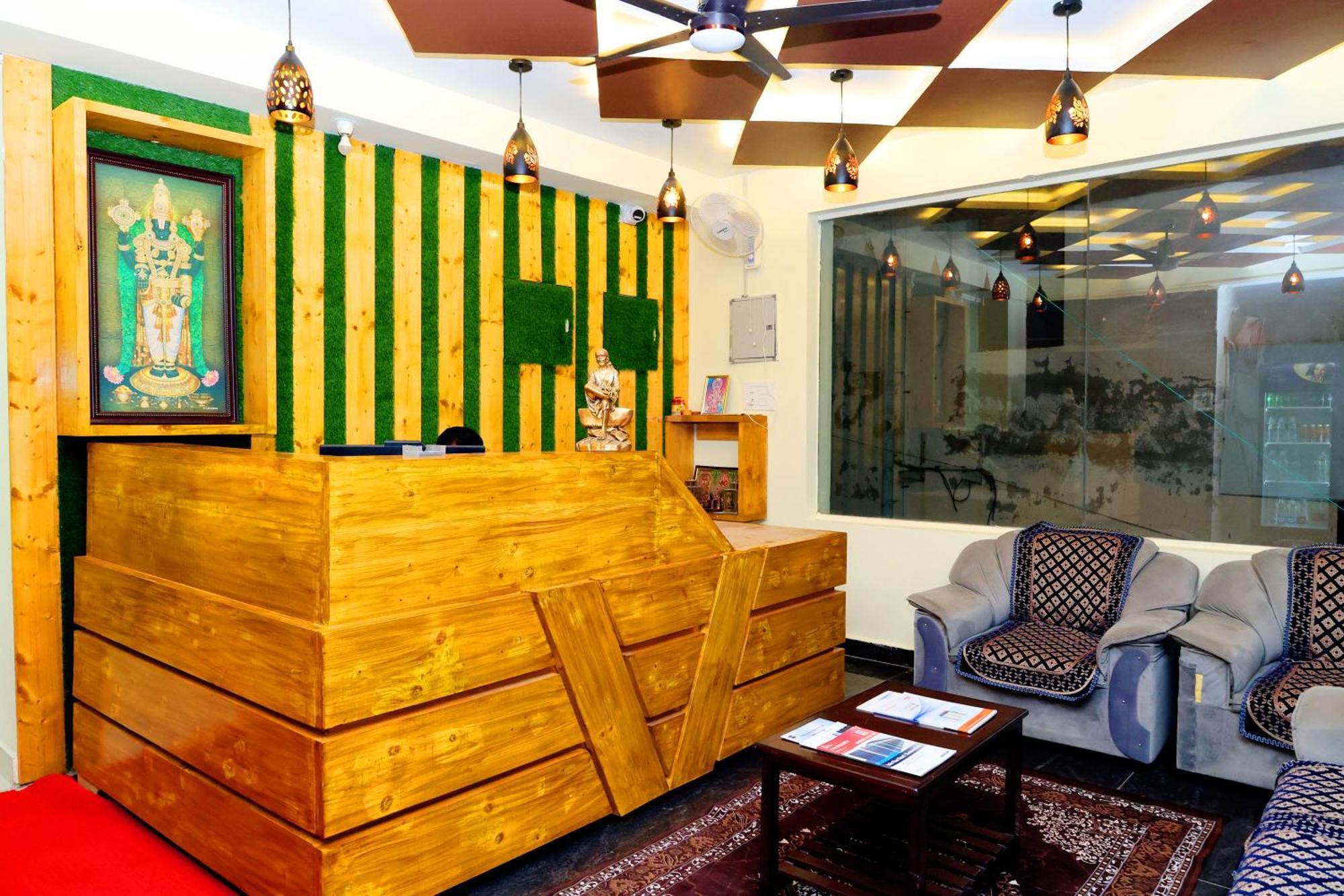 Sri Nilayam Inn ティルパティ エクステリア 写真